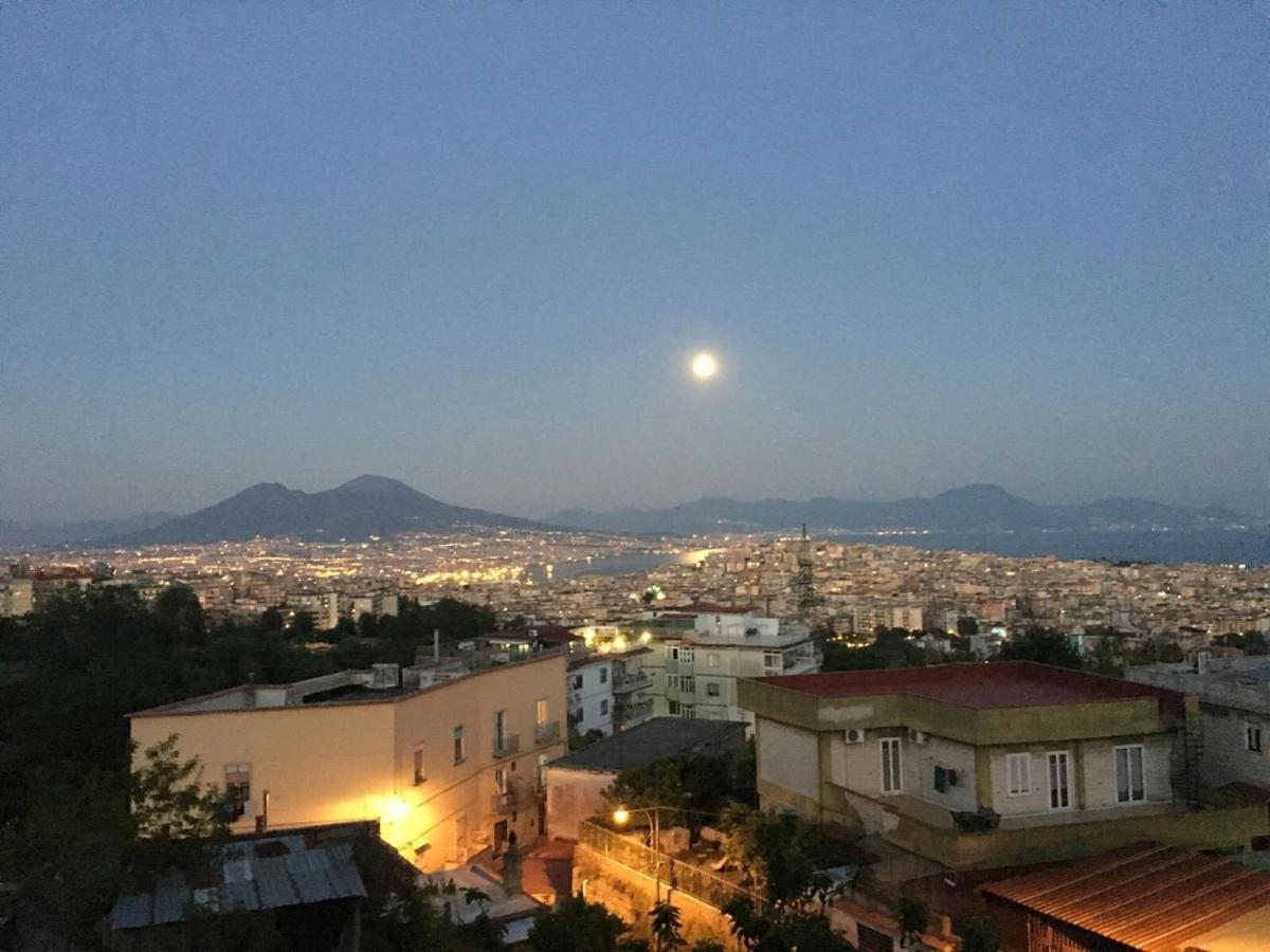 Panoramic Apartment Napoli Esterno foto